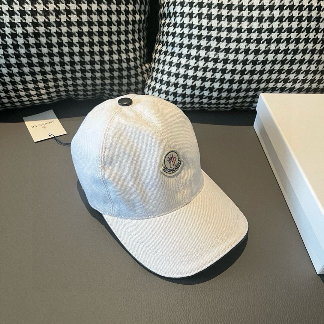 Moncler Caps